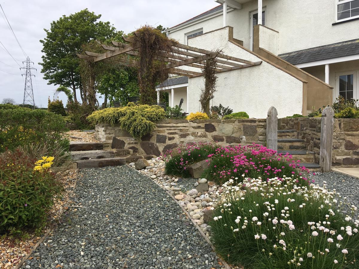 Beggars Reach Hotel Pembroke Dock Exterior photo